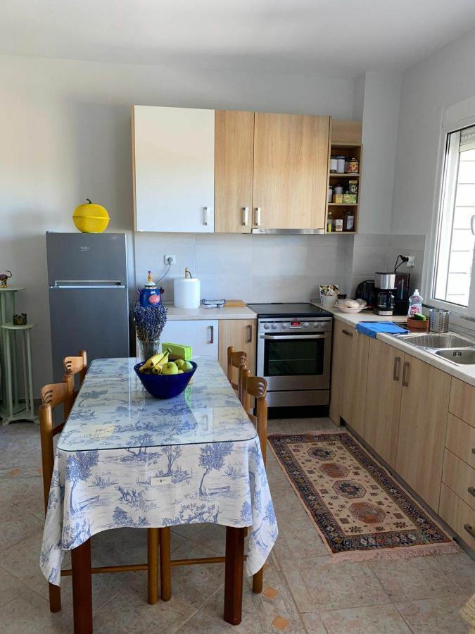 Polys Apartment And Paraskevi Studio With View Ptolemaida Exterior foto